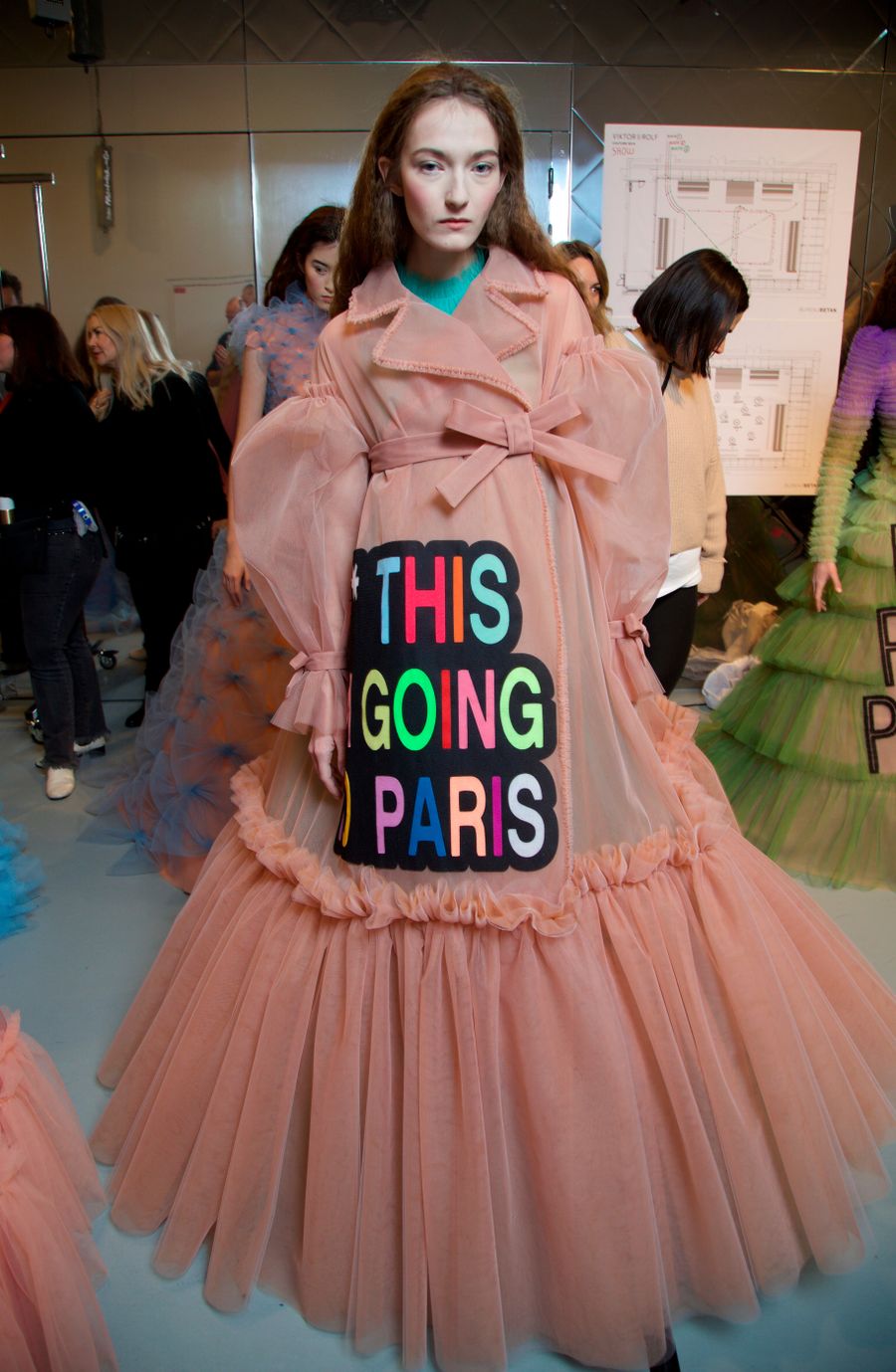 viktor rolf couture vestido meme