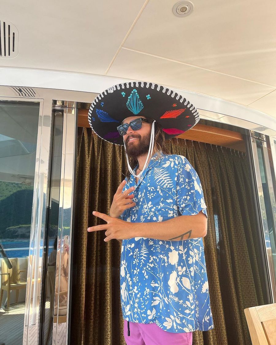belinda-jared-leto.jpg
