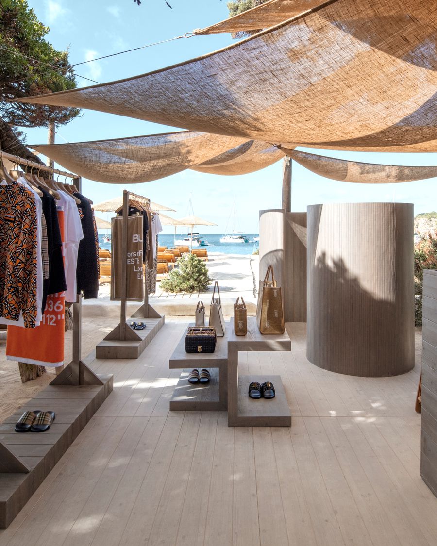 burberry chiringuito ibiza jondal