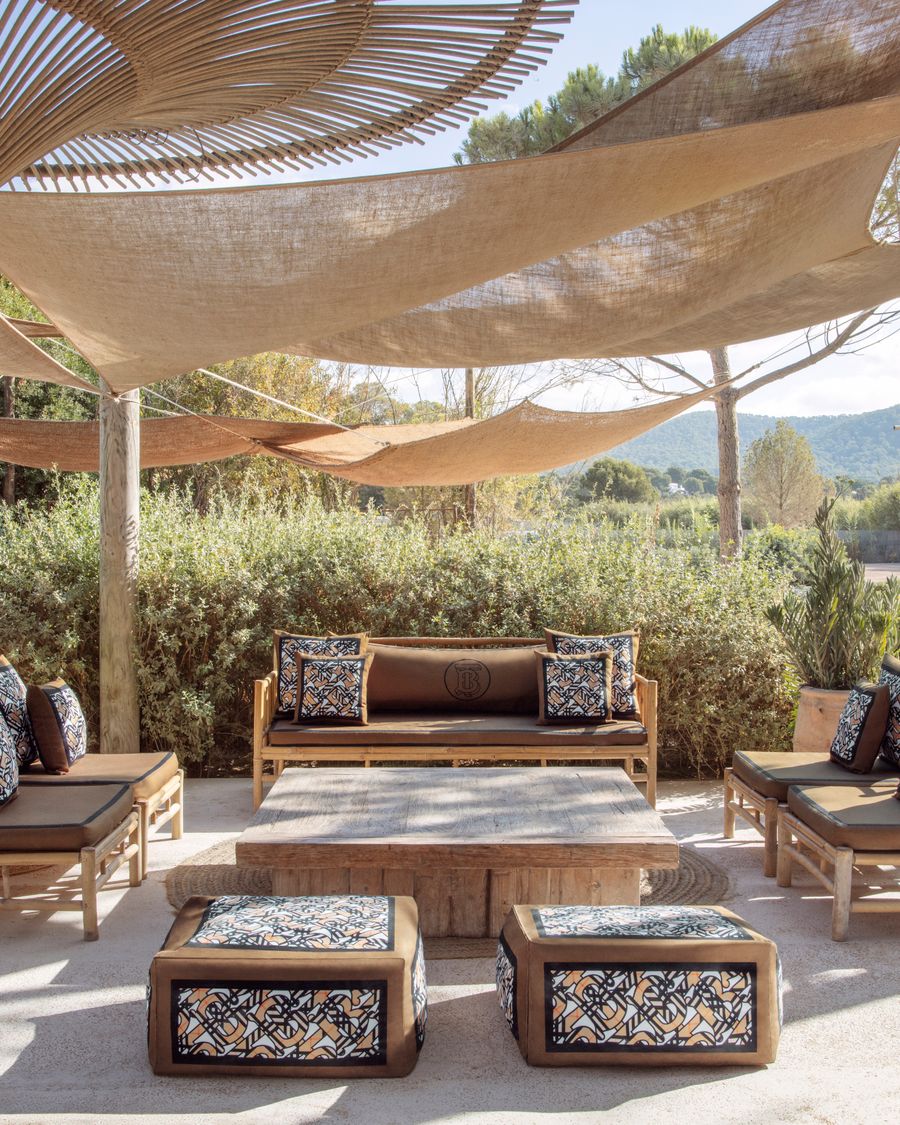 burberry chiringuito ibiza jondal