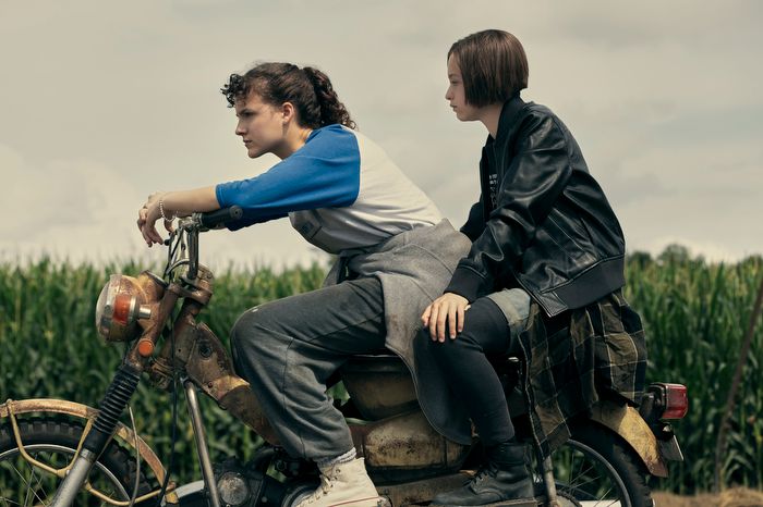Paper Girls