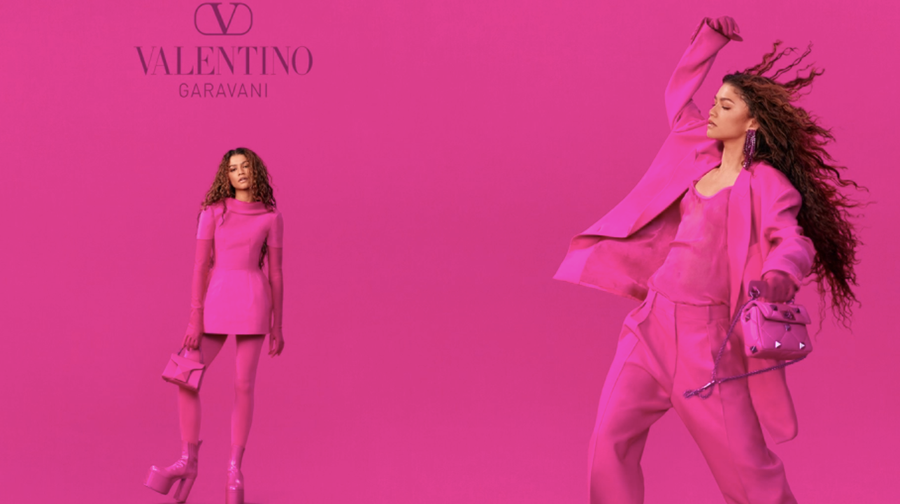 zendaya valentino pink campaña rosa
