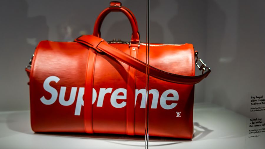 supreme louis vuitton
