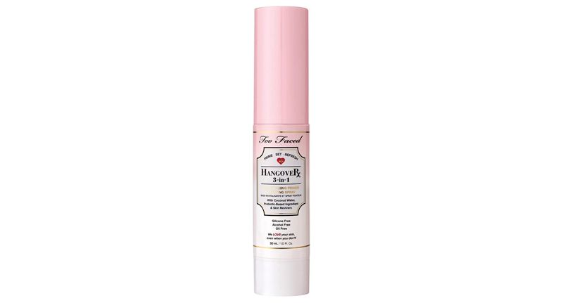TOO FACED-TIKTOK-pecas-falsas-delineador-maquillaje-truco-base-spray fijador.jpg