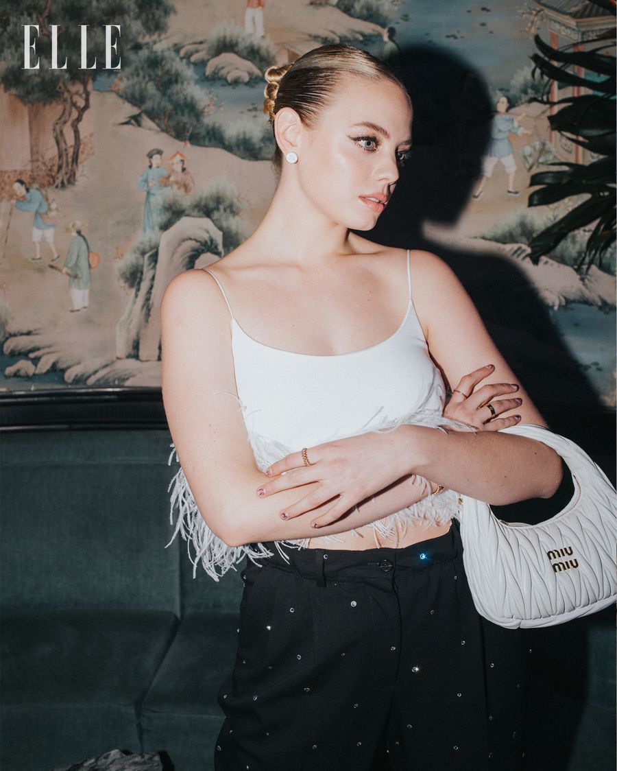 MIU MIU LOGO_18.jpg
