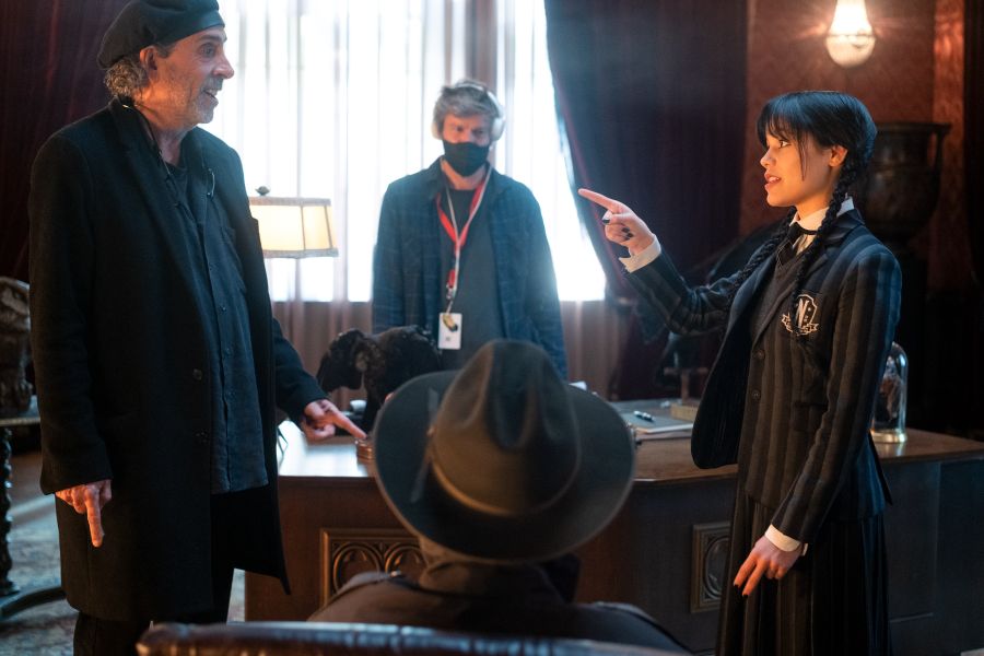 jenna-ortega-tim-burton.jpg