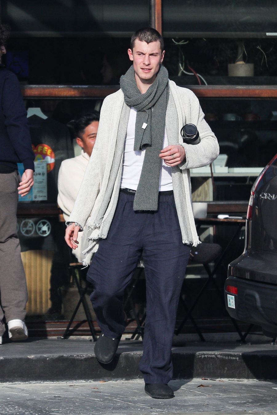 Shawn Mendes rapado