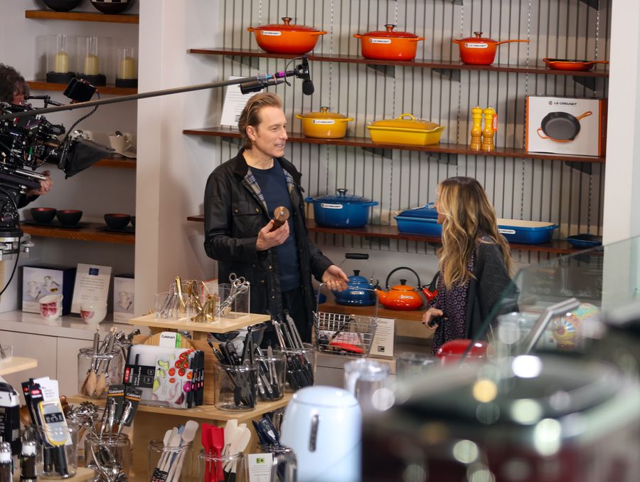 John Corbett y Sarah Jessica Parker en And Just Like That