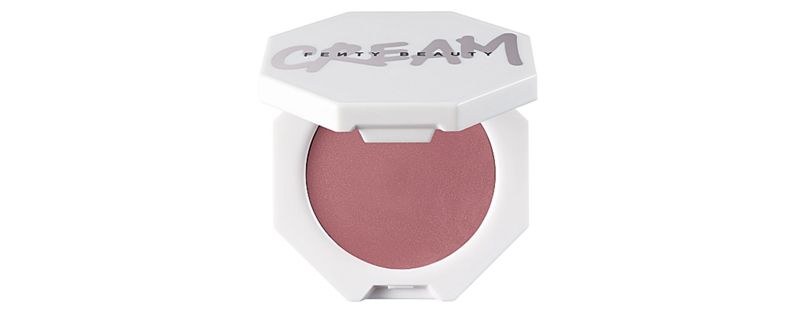 FENTY-hailey bieber-merit-blush-complexion-piel-maquillaje-makeup.jpg