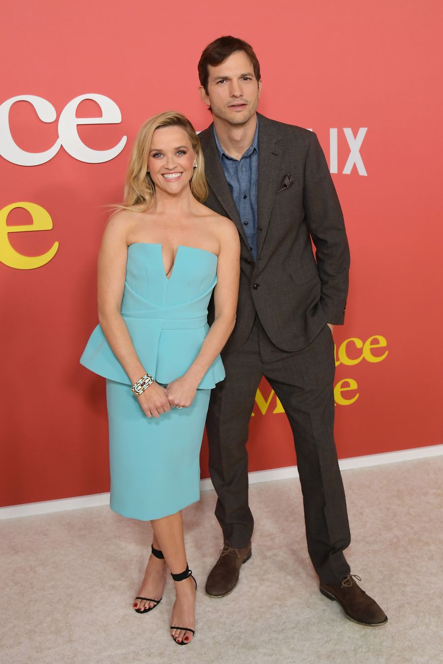 La explicación a las incómodas fotos de Reese Whiterspoon y Ashton Kutcher.