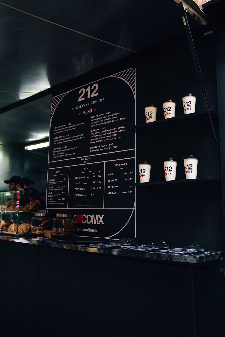 Carolina Herrera Café