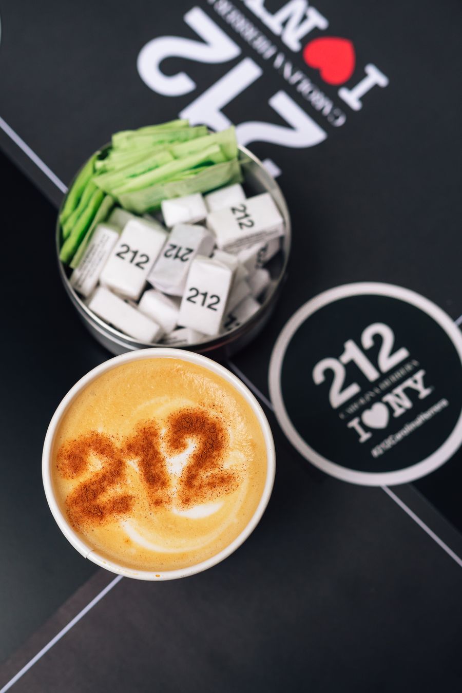 Carolina Herrera abre un pop up café instagrameable en CDMX