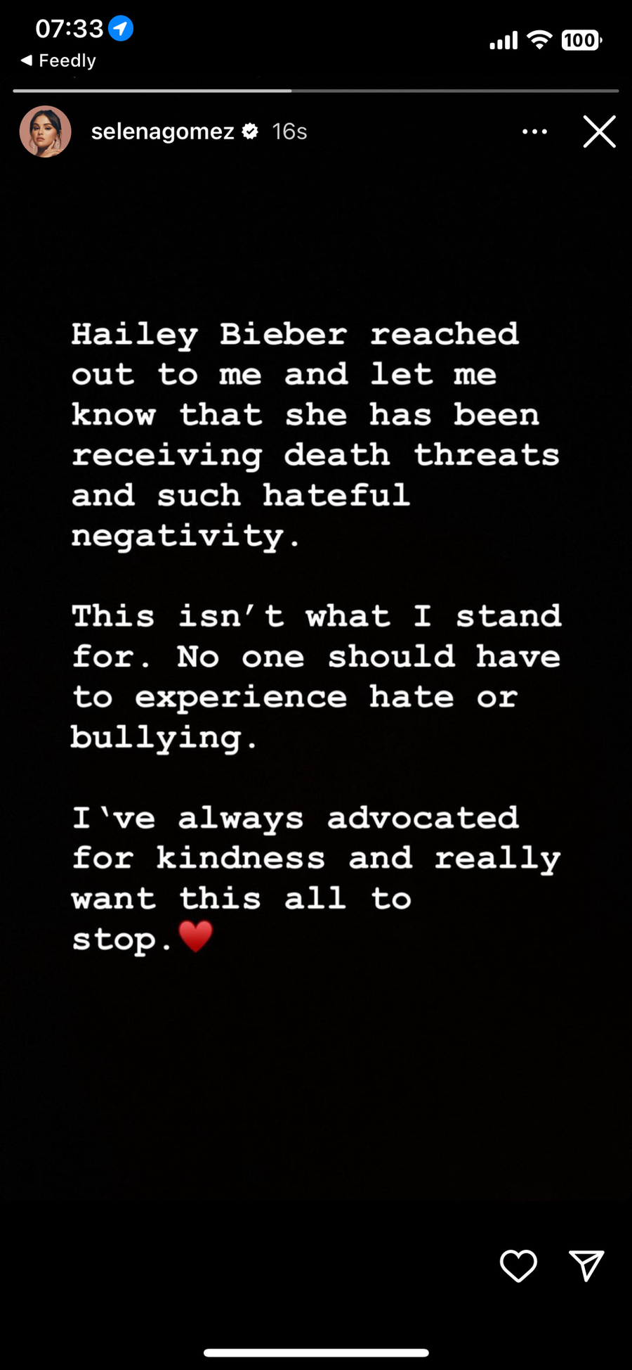 selena-defiende-hailey-bieber.png