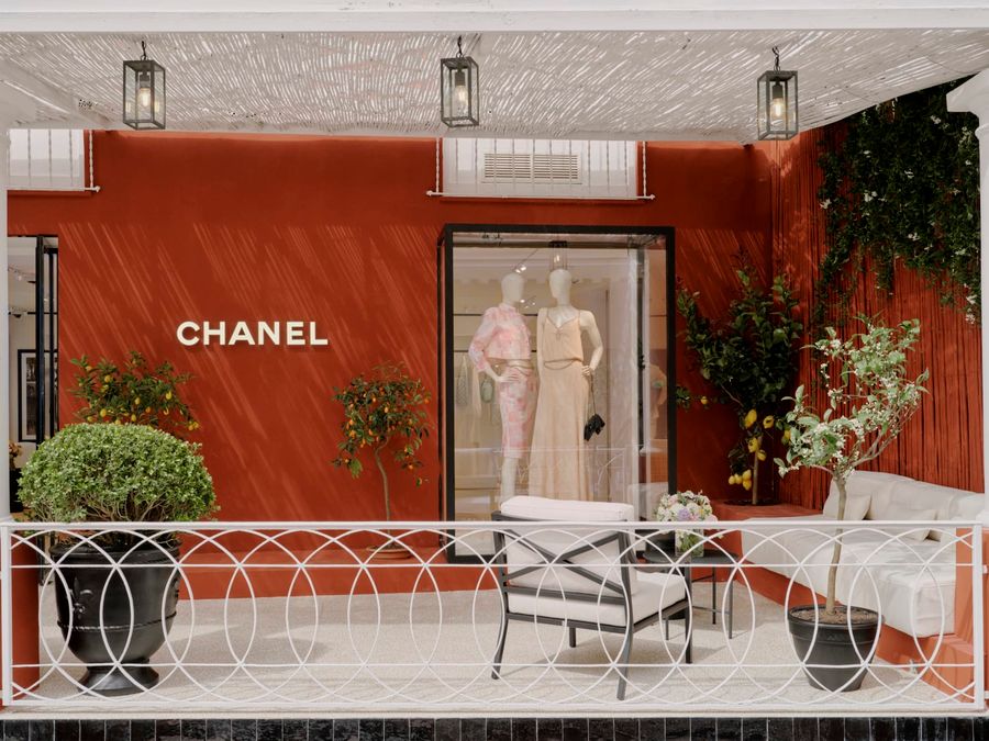 chanel capri