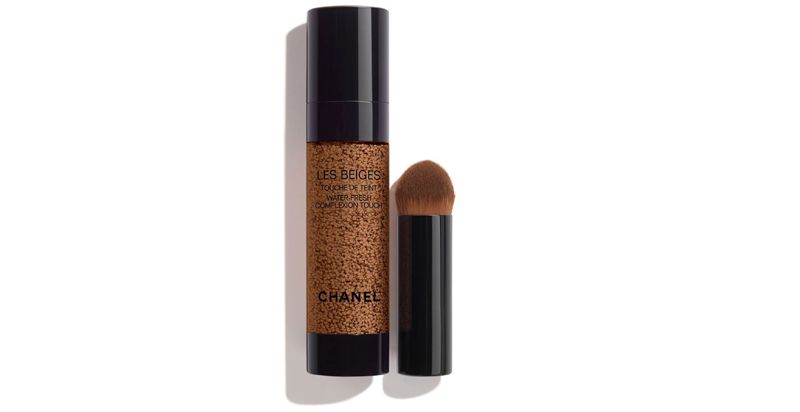 CHANEL-maquillaje-piel seca-look-makeup-base-corrector-polvo.jpg