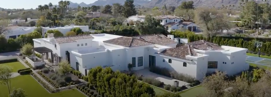 La casa que rentó Rihanna para su estadía en Arizona durante el Super Bowl.