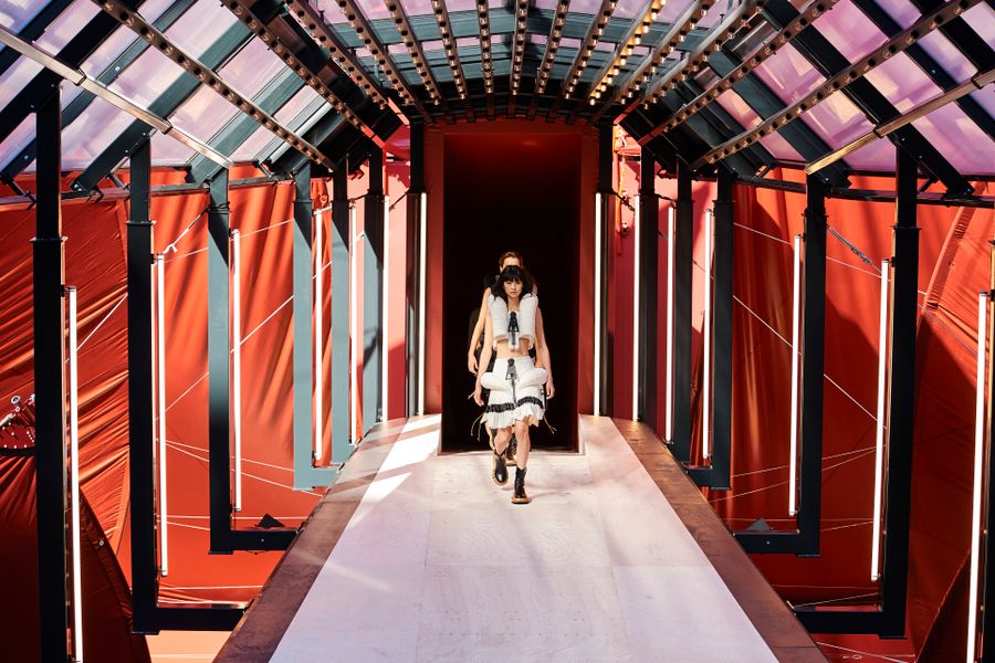 Vuitton S23 050.jpg