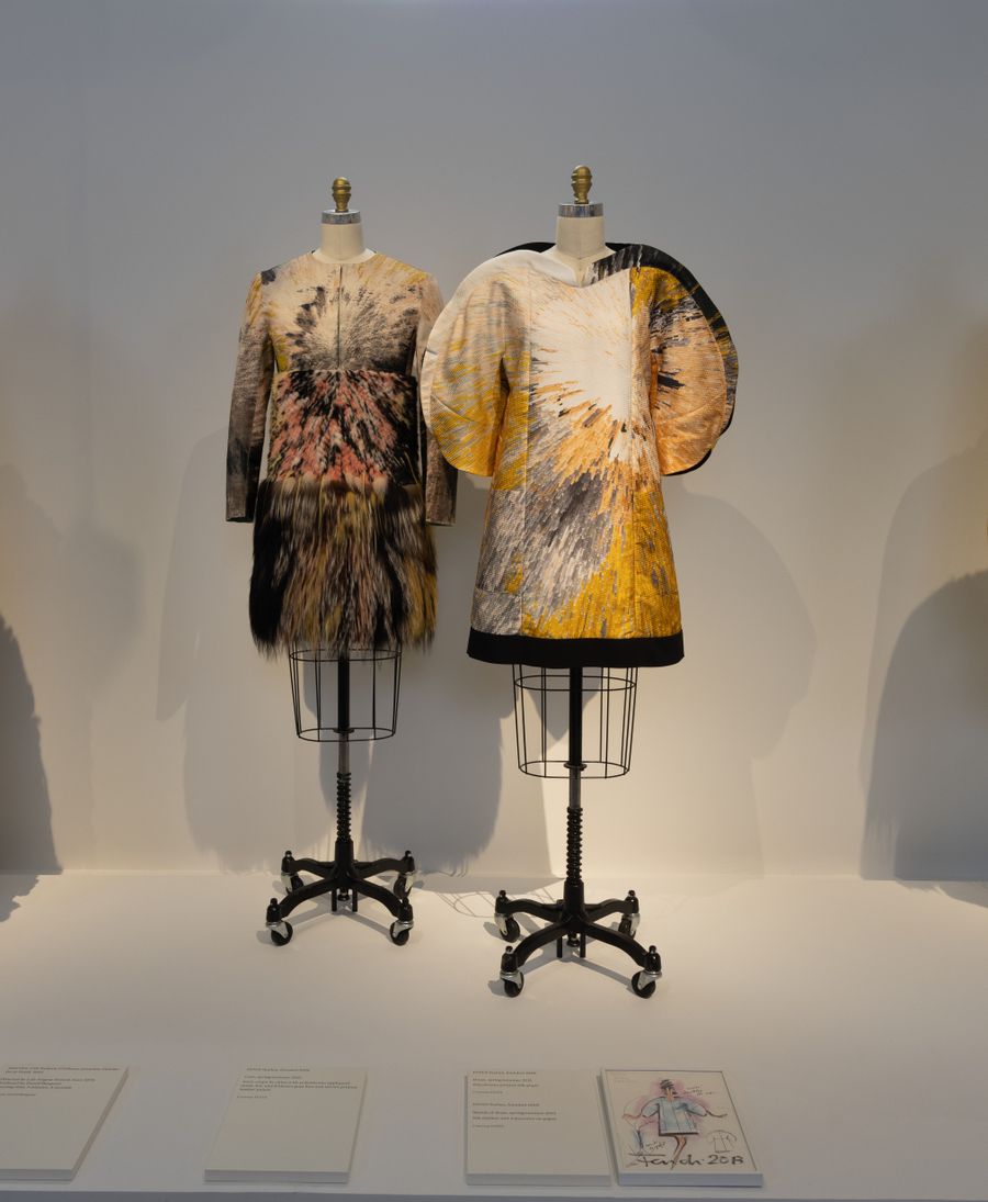Foto: The Costume Institute; Karl Lagerfeld: A Line of Beauty (2023)