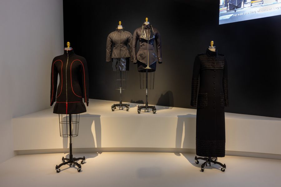 Foto: The Costume Institute; Karl Lagerfeld: A Line of Beauty (2023)
