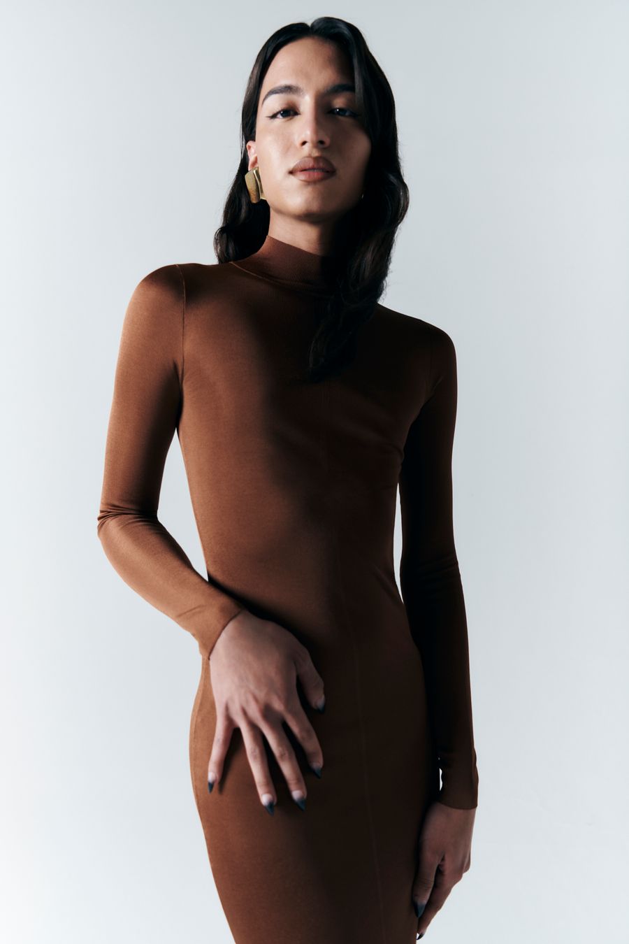 ELLE-256-MODA TRINIDAD-1.jpg