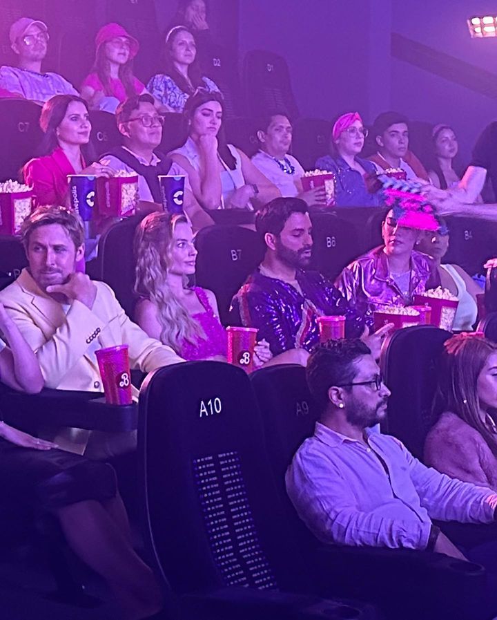 El comercial de Ryan Gosling, Margot Robbie y America Ferreira para Cinépolis.