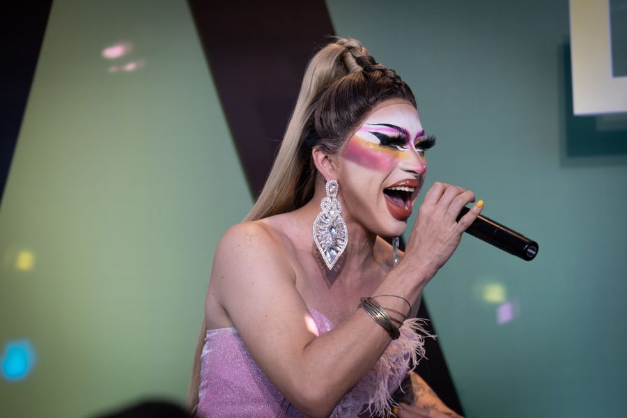 Maria Bonita en el evento de LIONGATE+ del Pride en CDMX.