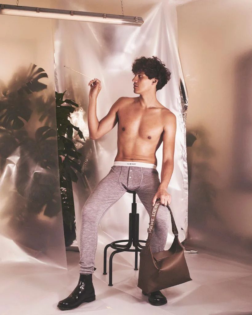 Omar Apollo para Loewe.