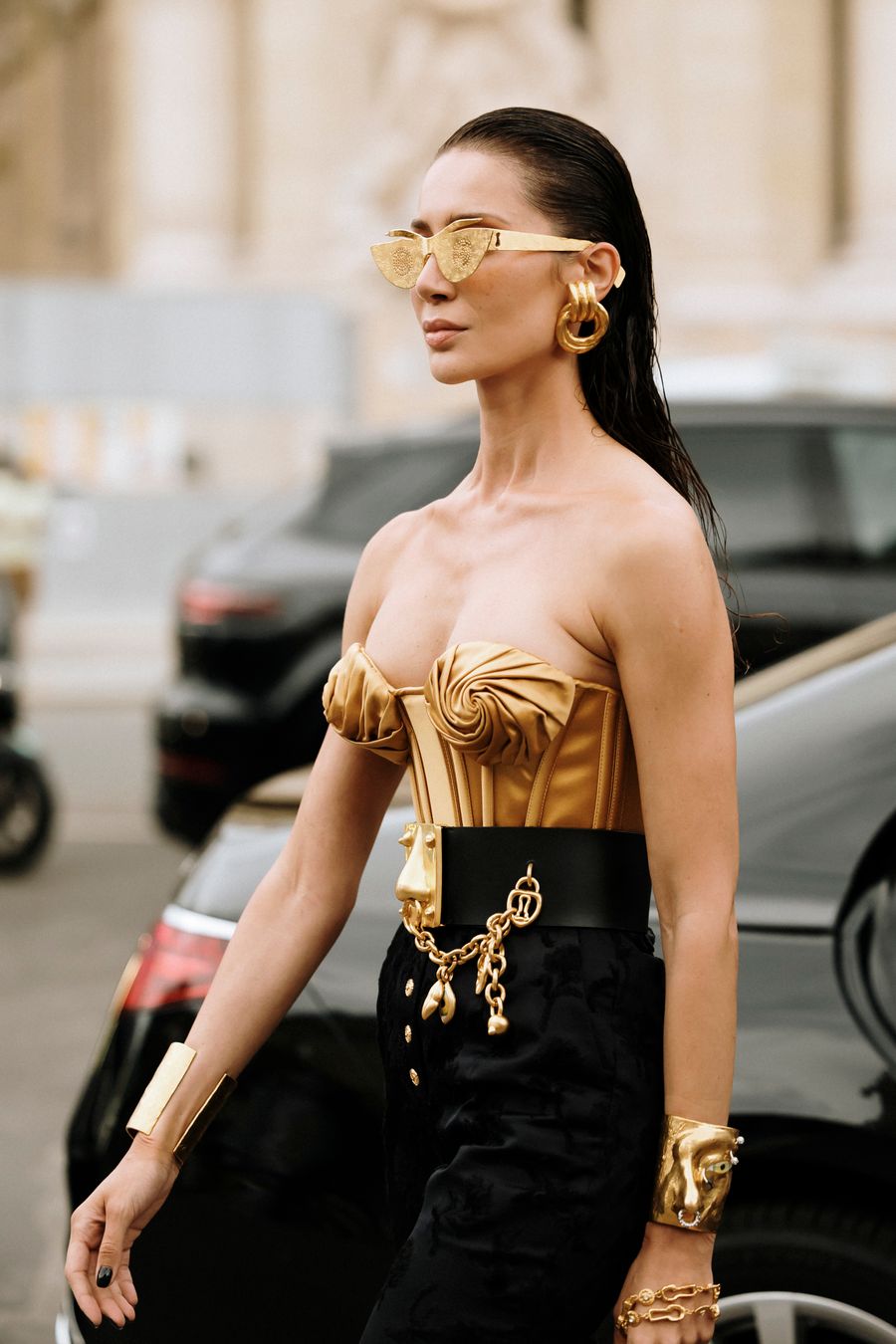 Street Style Paris Fashion Week Schiaparelli