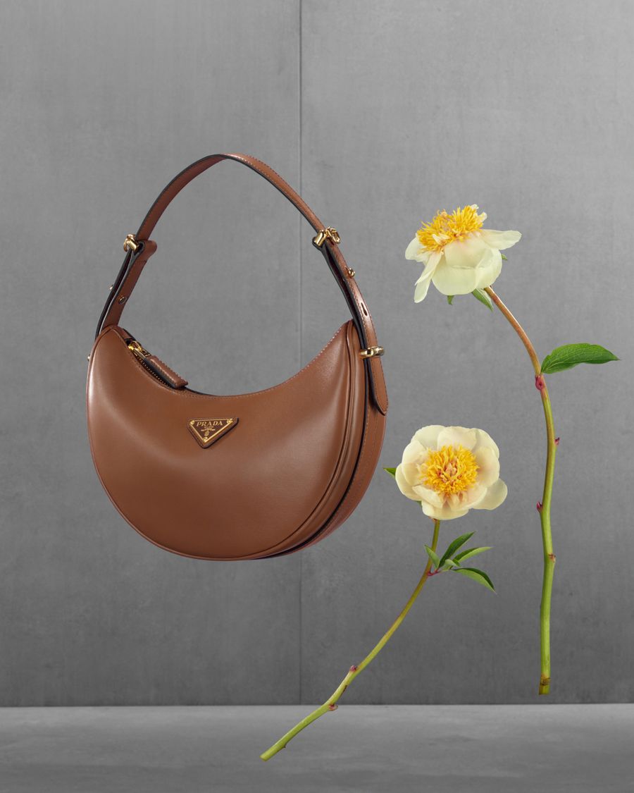 1080x1350_PRADA_FW23_COLLATERAL_STILL_LIFE_STILLS_028.jpg