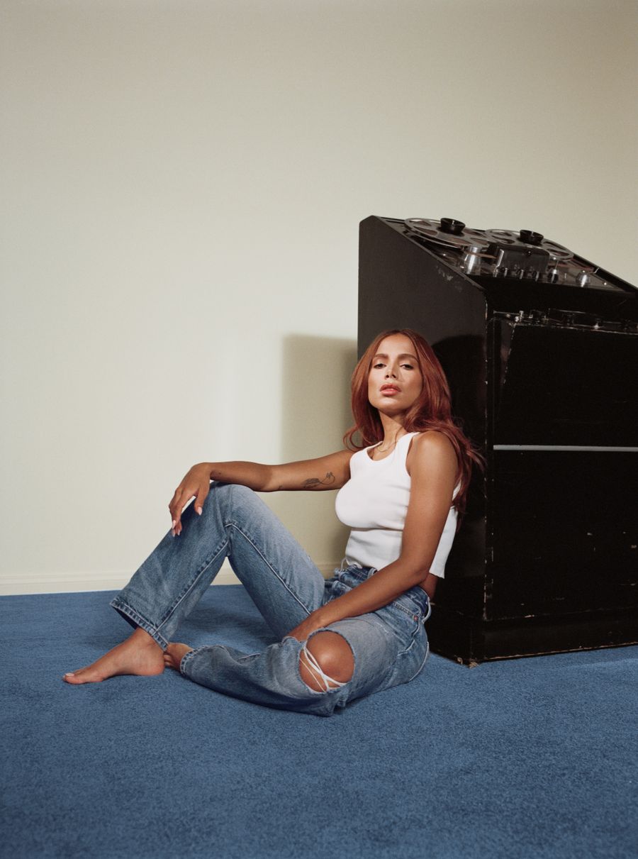 ANITTA x LEVI'S 501 CAMPAIGN3.jpg