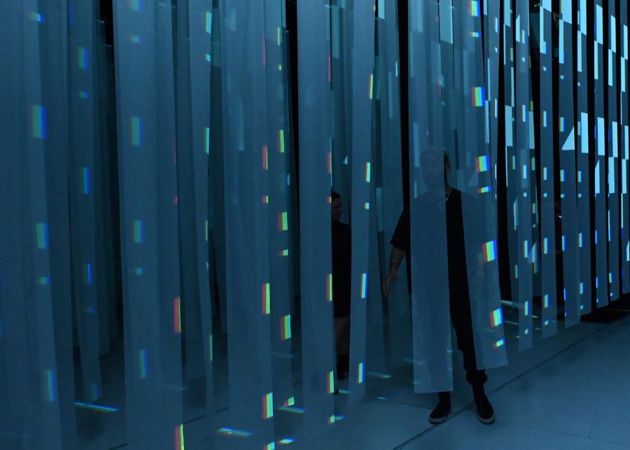 GLITCHE_02 080.JPG
