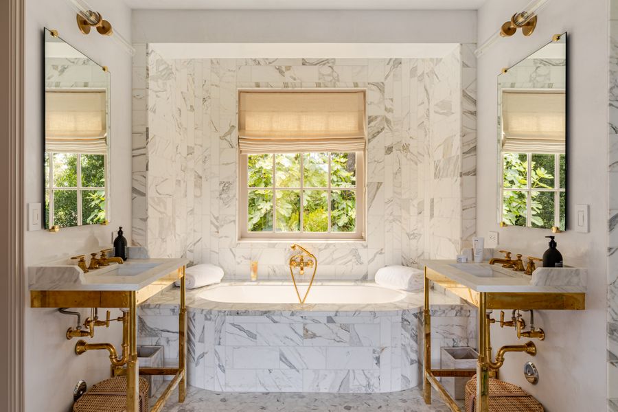 Guesthouse Bathtub - Credit_ Stephen Paul.jpg