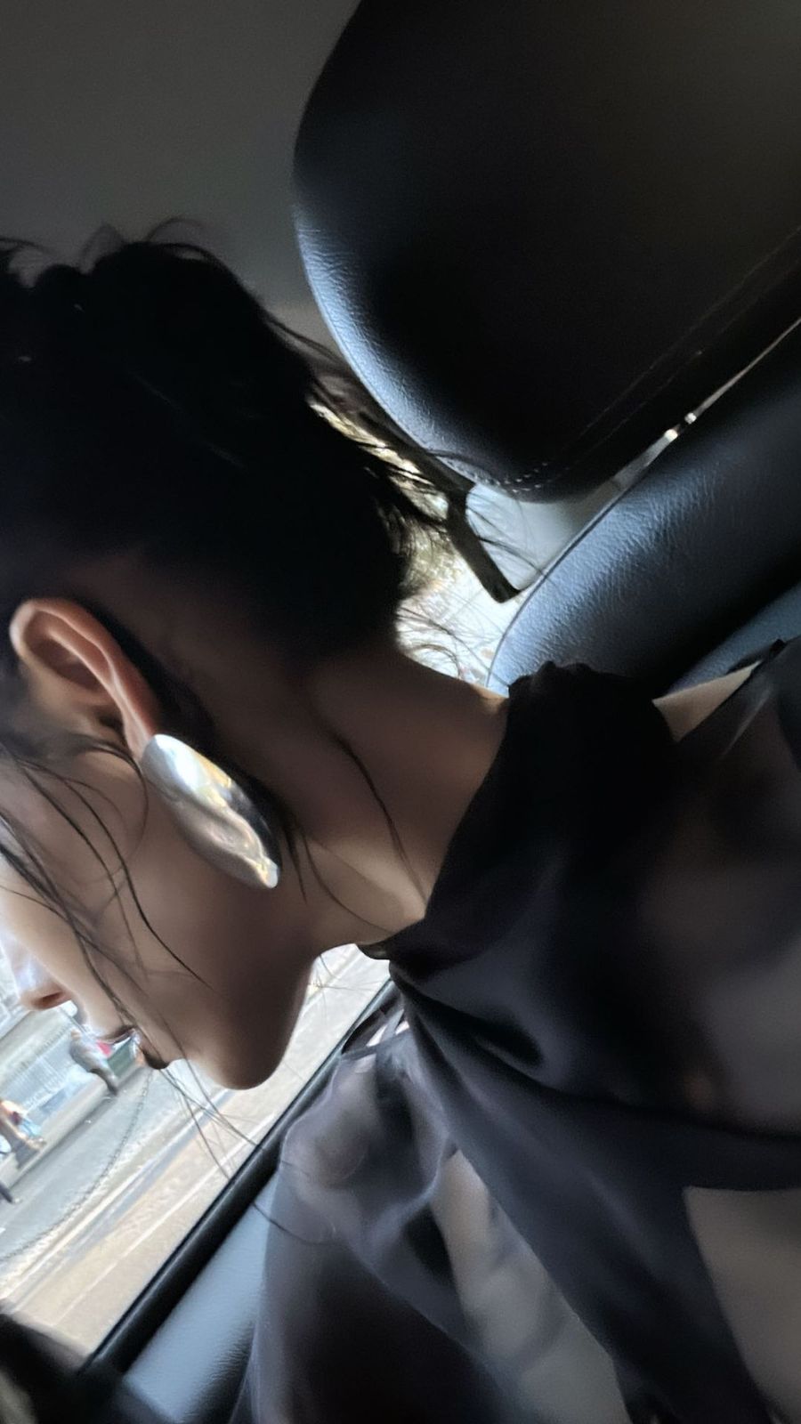 Danna Paola arrasa en Mugler.