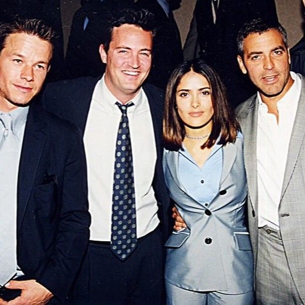 Mark Wahlberg, Matthew Perry, Salma Hayek y George Clooney.