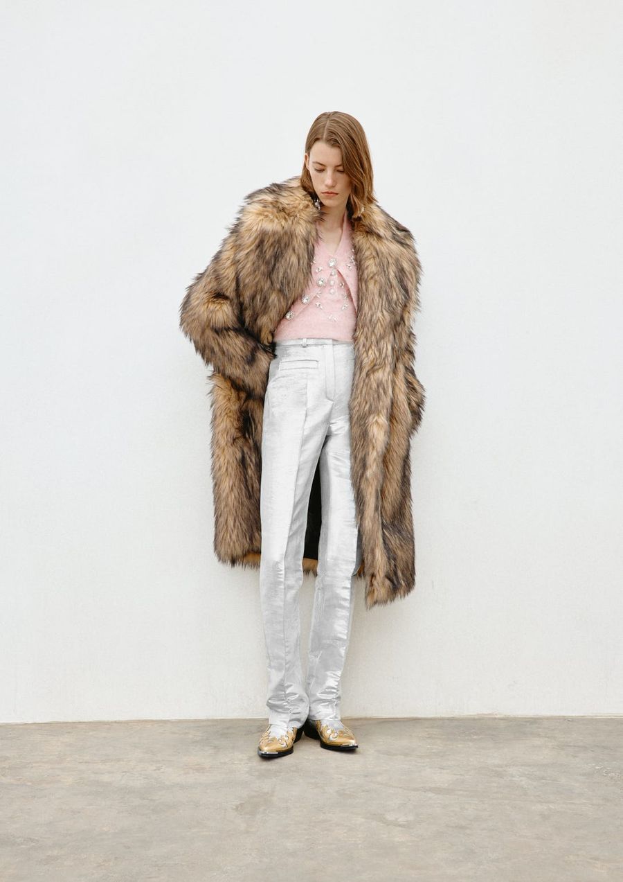 El primer vistazo a la colección Rabanne x H&M