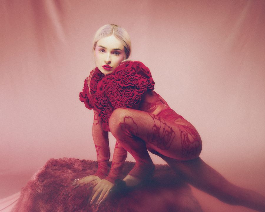 ELLE-262-KIMPETRAS005.jpg