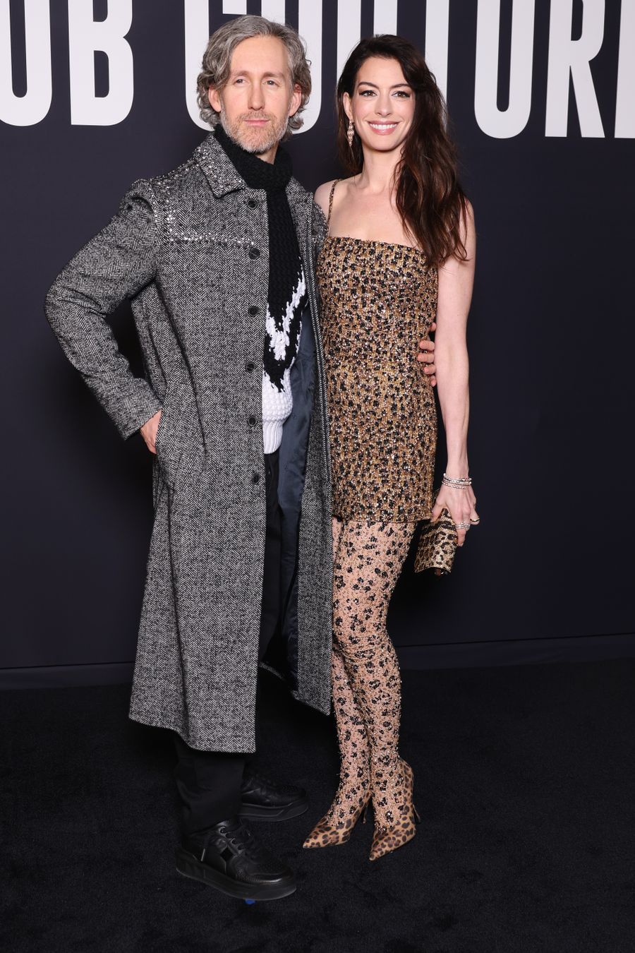 Adam Shulman y Anne Hathaway.