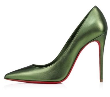 ¿Cuánto cuestan los zapatos de Taylor Swift y Selena Gomez para los Golden Globes?