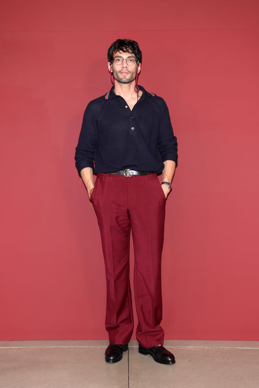 Diego Calva en el desfile Gucci Ancora en Milan Fashion Week el 22 Septiembre del 2023.