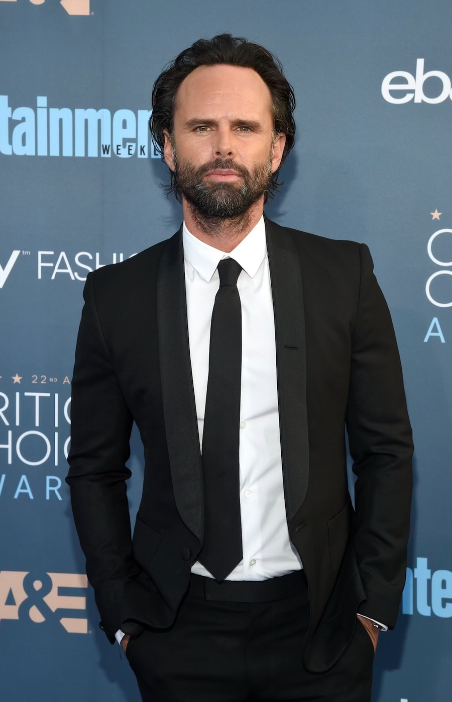 Walton Goggins Headshot - credit Michael Kovac.jpg