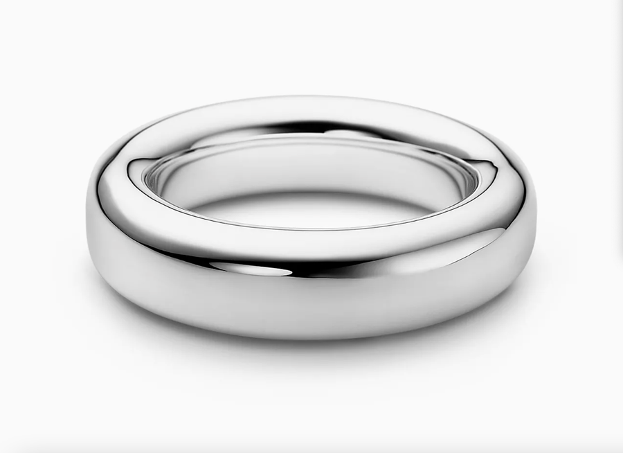 Brazalete donut de Elsa Peretti en oro blanco.