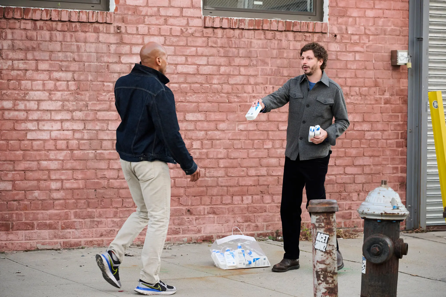 CeraVe presenta a Michael Cera su embajador con la campaña más ingeniosa