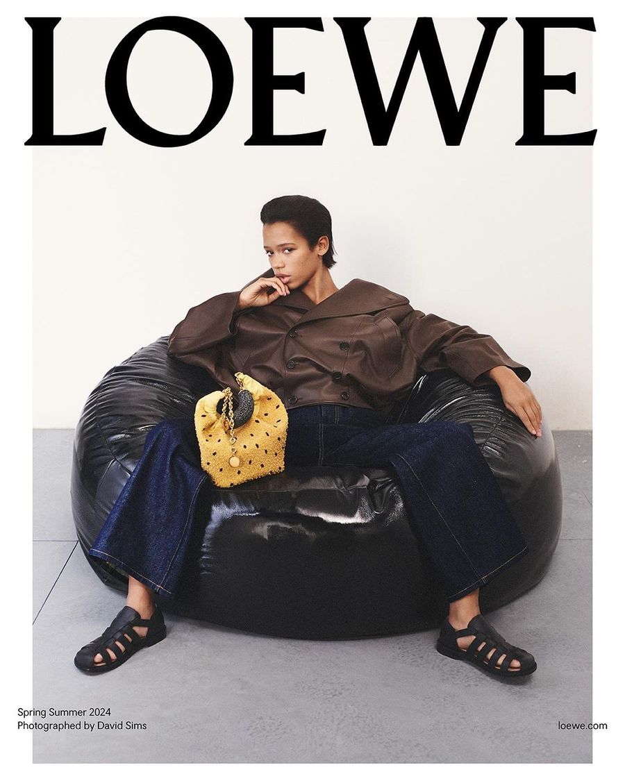 Taylor Russell protagoniza la nueva campaña de Loewe.