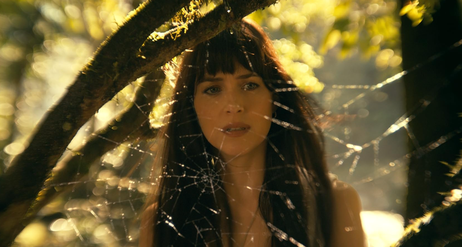 Dakota Johnson y Sydney Sweeney espectaculares en el tráiler de %22Madame Web%221.jpg