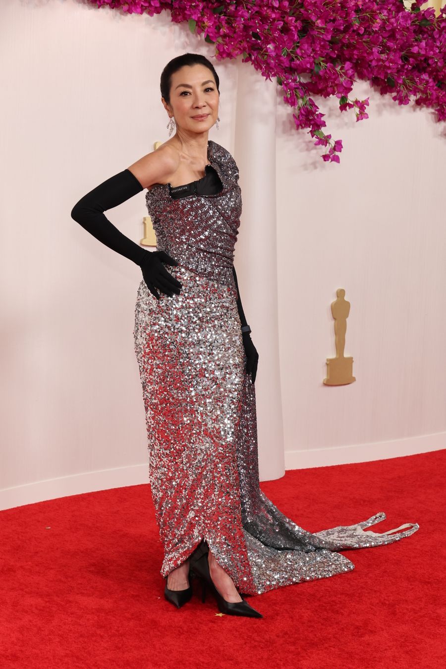 Michelle Yeoh en los Oscar 2024