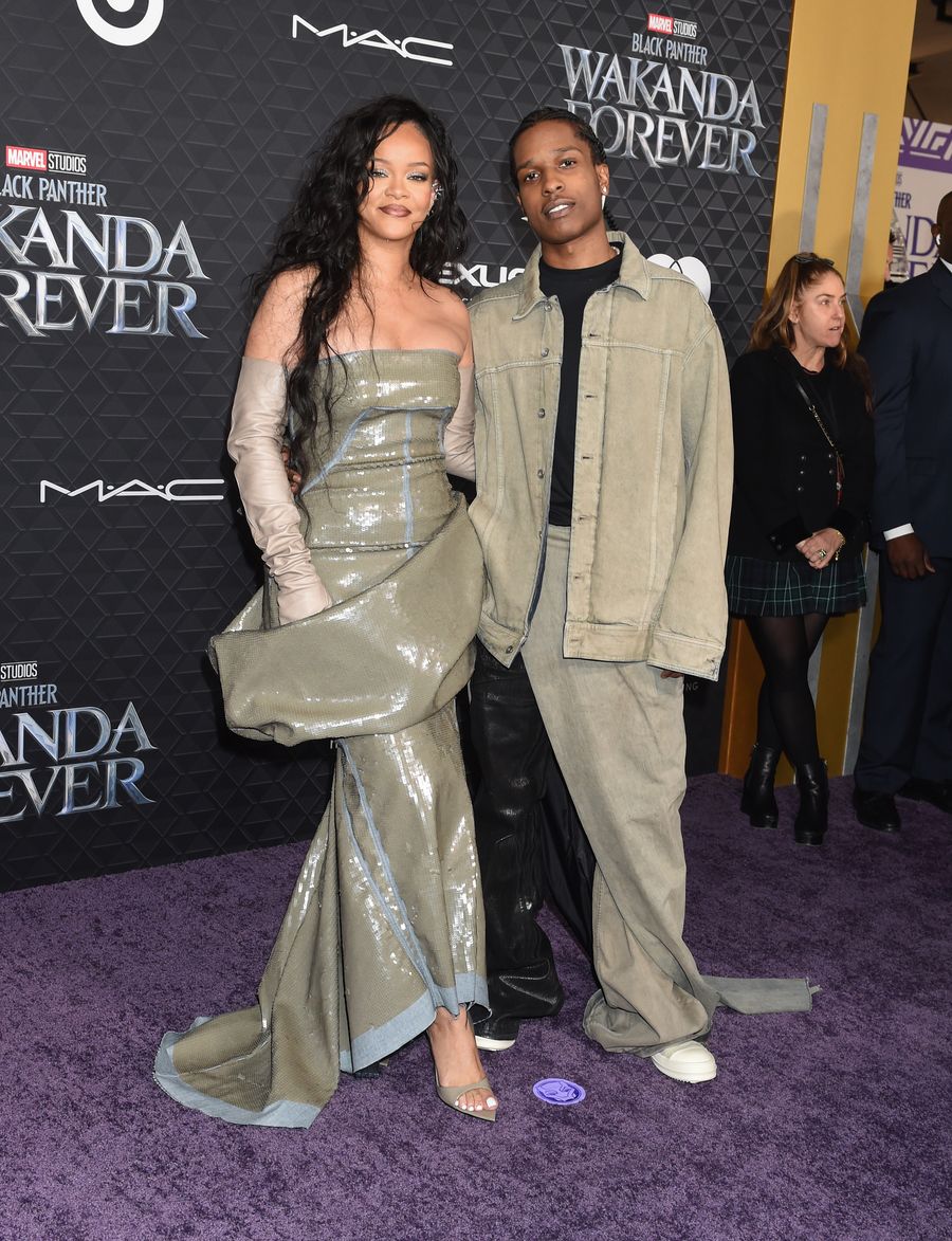 Rihanna habla sobre el estilo de ASAP Rocky y dice que se siente como su asistente 
