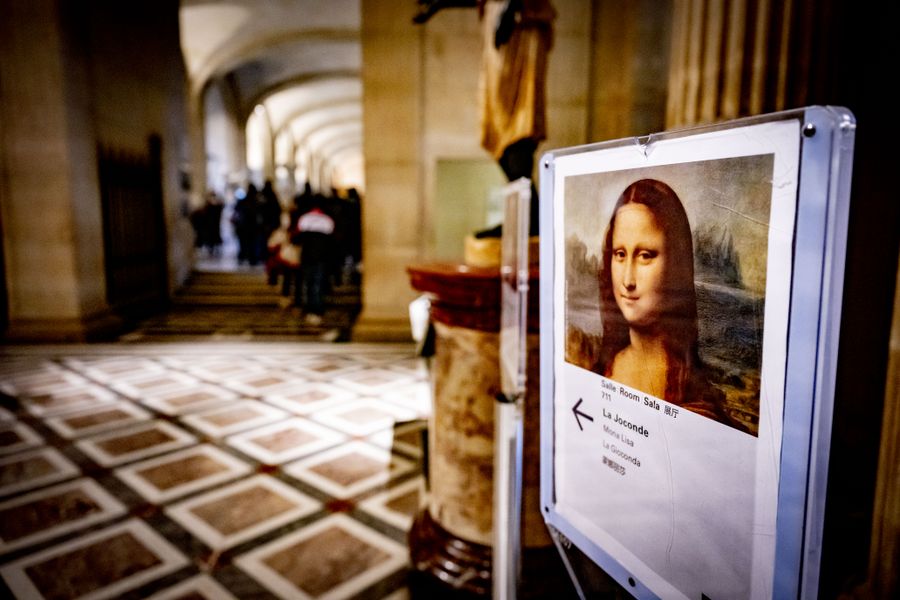 louvre mona lisa