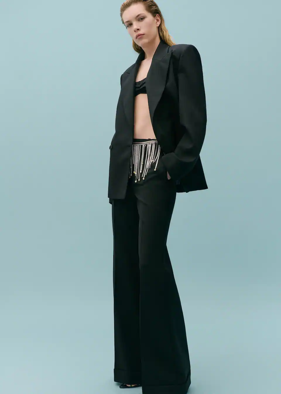 La colección de Victoria Beckham x Mango ya está disponible en México