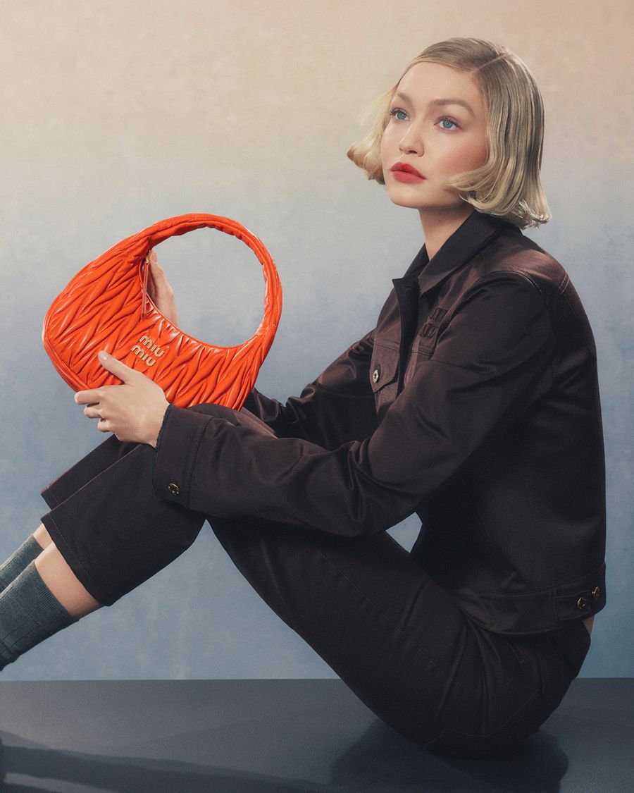 Wander Bag_Miu Miu ADV 2024 Bag Campaign (1).jpg
