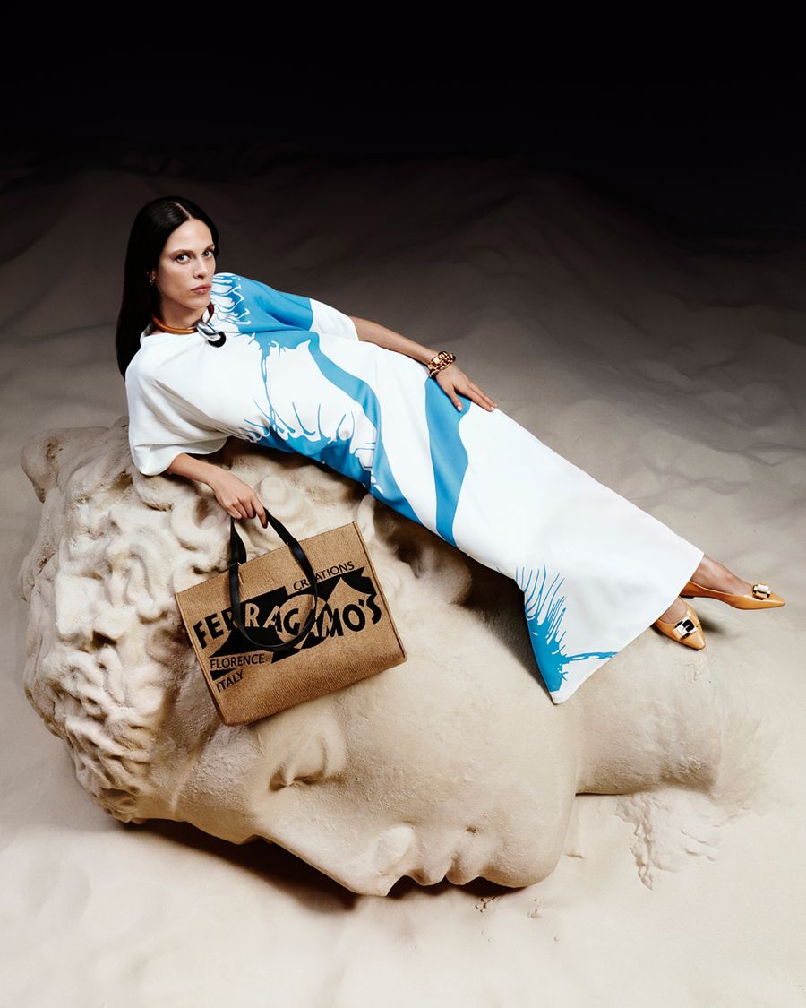 FERRAGAMO_PF24_MAIN_AYMELINE_W VARA CAMEL BALLERINA_242.jpg